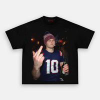 BLACK T-SHIRT
