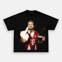 BLACK T-SHIRT
