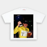 WHITE T-SHIRT