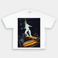 WHITE T-SHIRT