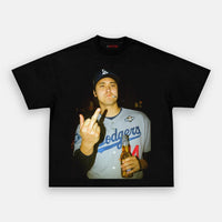 BLACK T-SHIRT