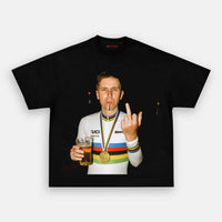 BLACK T-SHIRT