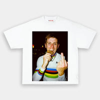 WHITE T-SHIRT