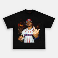 BLACK T-SHIRT