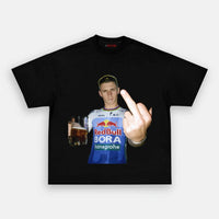 BLACK T-SHIRT
