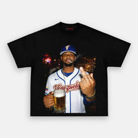 BLACK T-SHIRT