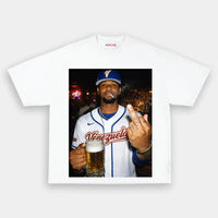 WHITE T-SHIRT