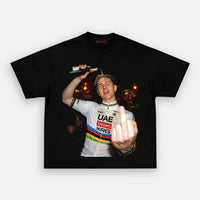 BLACK T-SHIRT