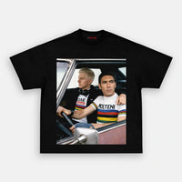 BLACK T-SHIRT